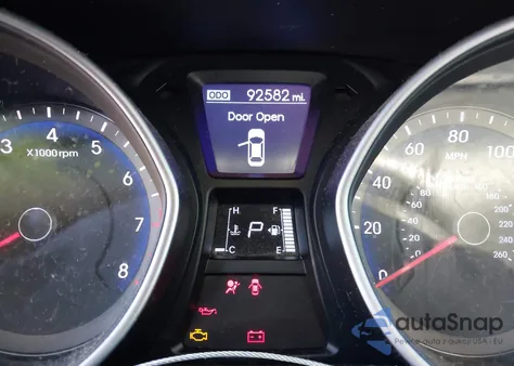 2014 Hyundai Elantra Gt из США, поврежденный, VIN KMHD35LH1EU171214